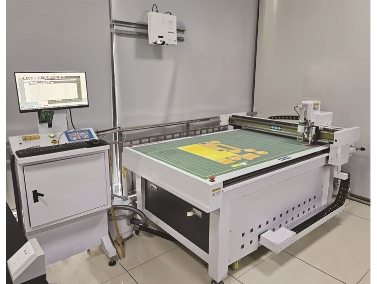 RC02Q型纺织品智能取样系统